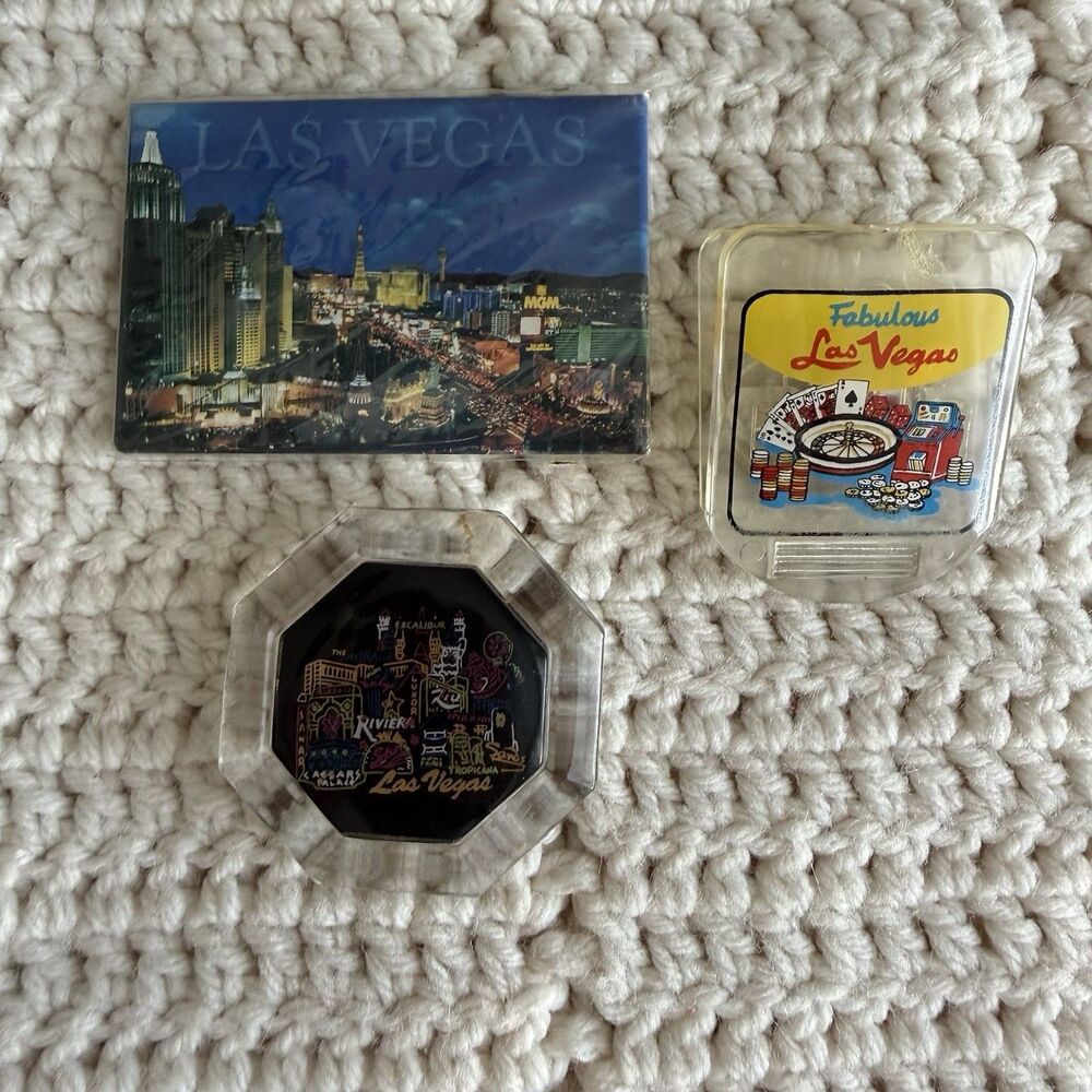 Vintage 90s Lot Of 3 Las Vegas Nevada Fridge Magnets Acrylic Clip Vegas Strip
